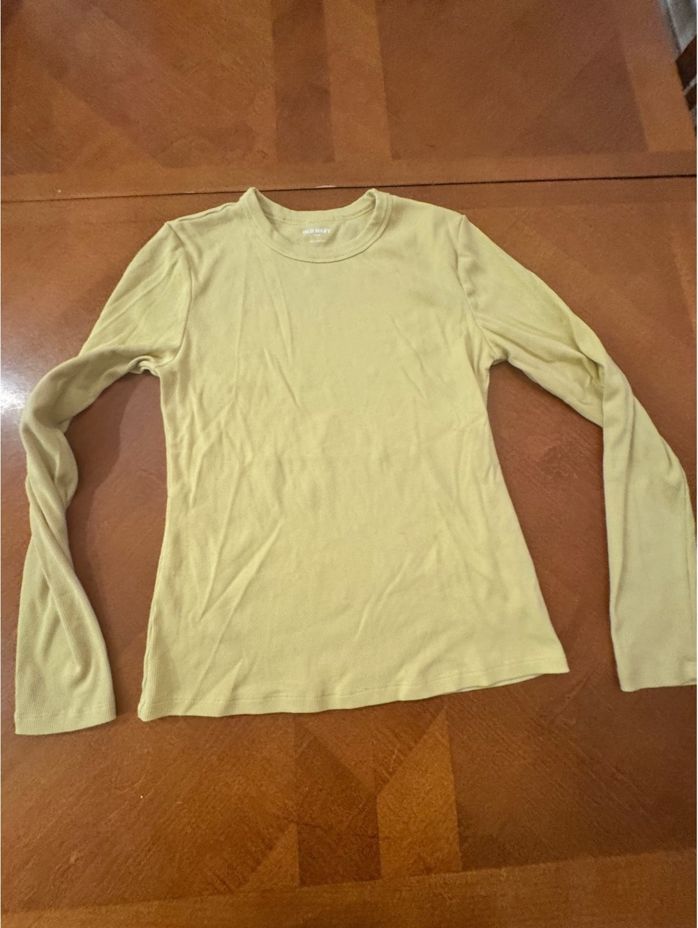 Old Navy Women's Light Yellow Long Sleeve Ribbed Shirt, Size L 2908